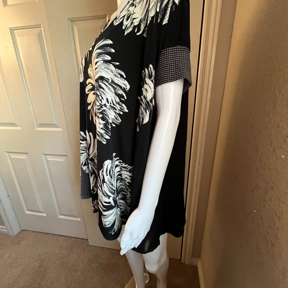 Alembika Dahlia Mixed Media Swing Top, Size S, Bl… - image 4